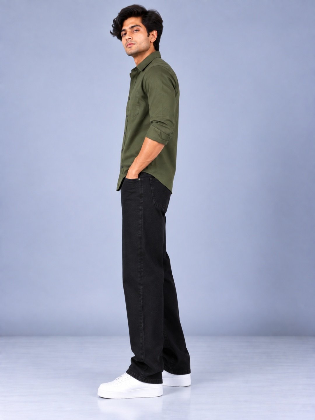 Bombay Sigma Men Black Solid Straight Fit Jeans - Image 3